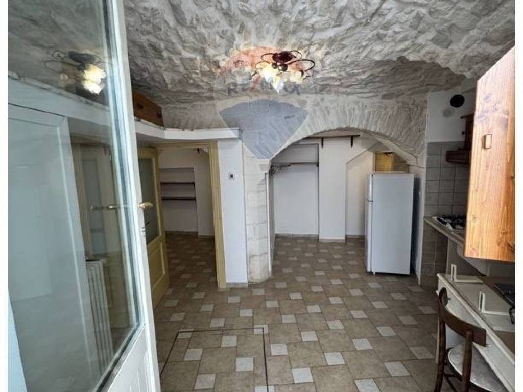 Appartamento a Martina franca in Vico III Salvatore Rosa - Foto 4