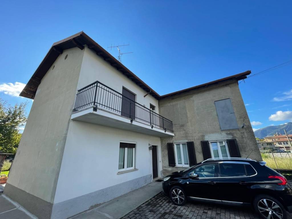 Appartamento a Oggiono in Via al Peslago, 30 - Foto 3