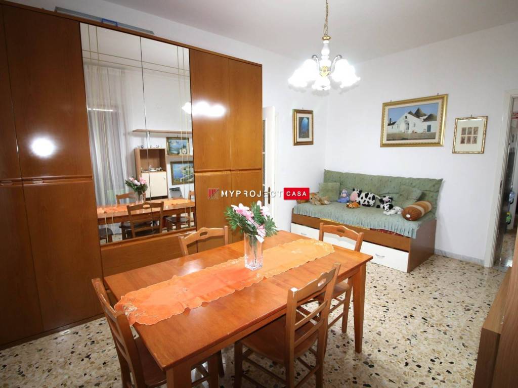Villa a Martina franca in Strada Madonna del Rosario - Foto 4