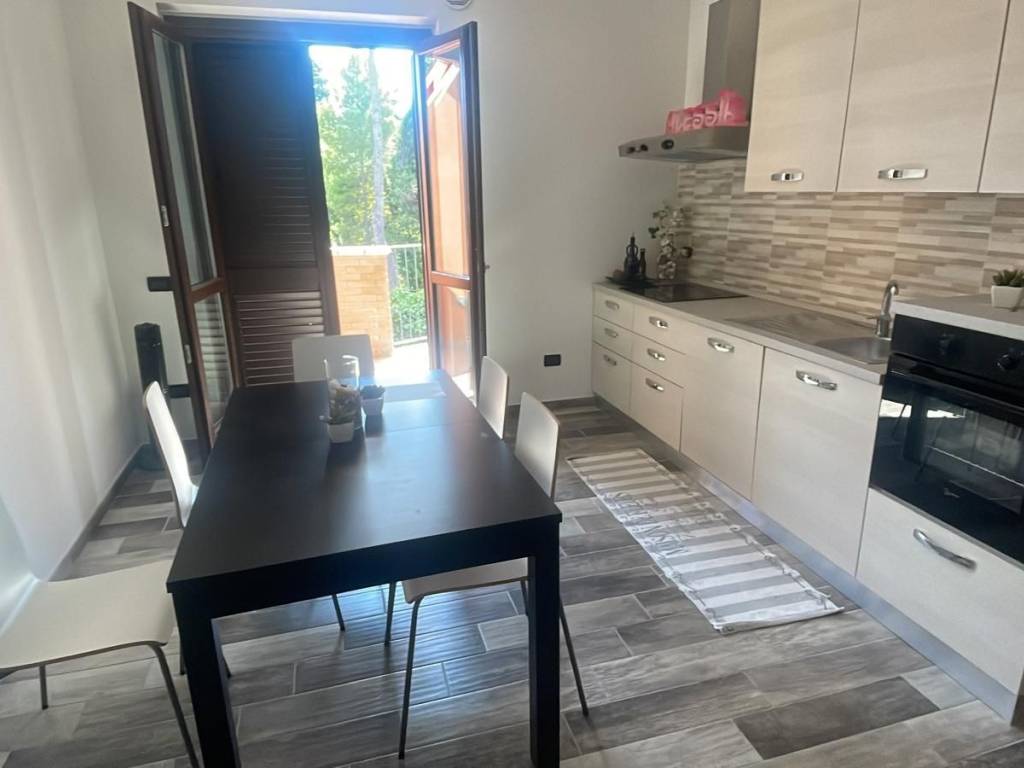 Appartamento a Tortoreto in Via Renato Guttuso, 2 - Foto 4