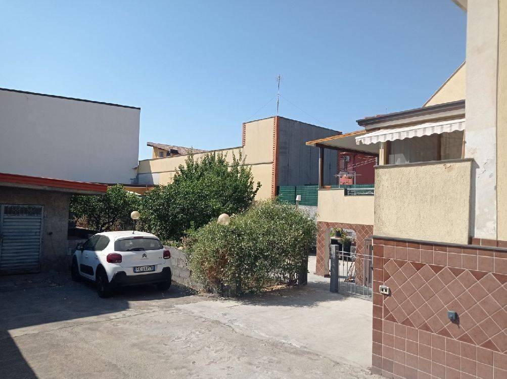 Villa a Mascalucia in Via tremestieri, 118 - Foto 3