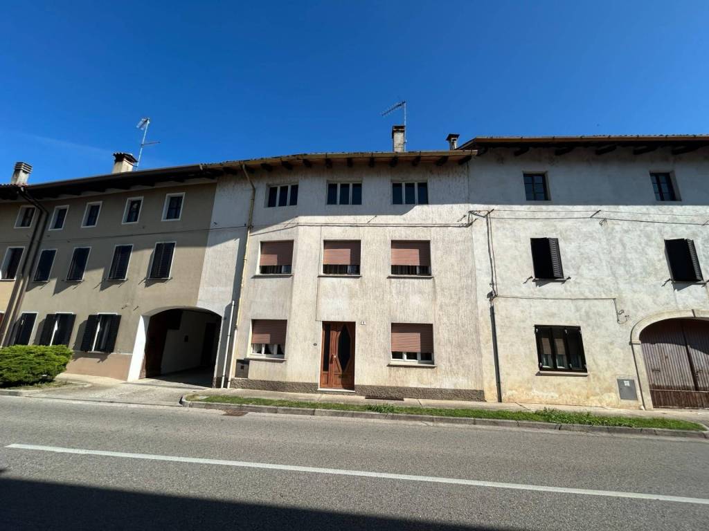 Villa a Sedegliano in Via Maggiore, 8 - Foto 2