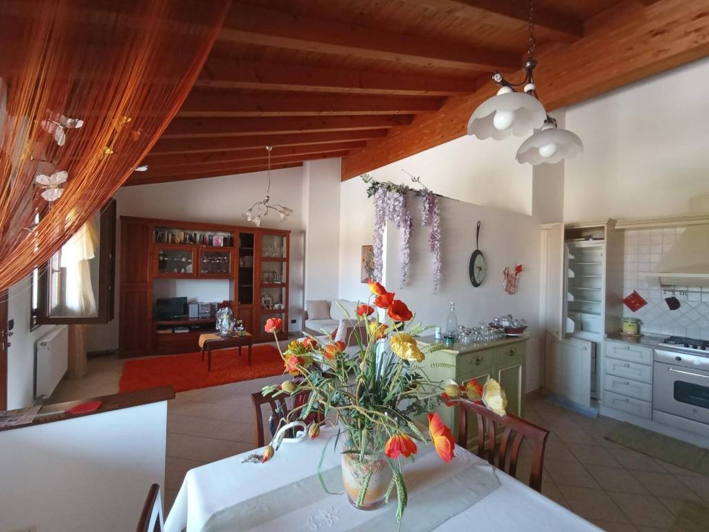 Appartamento a Talmassons - Foto 2