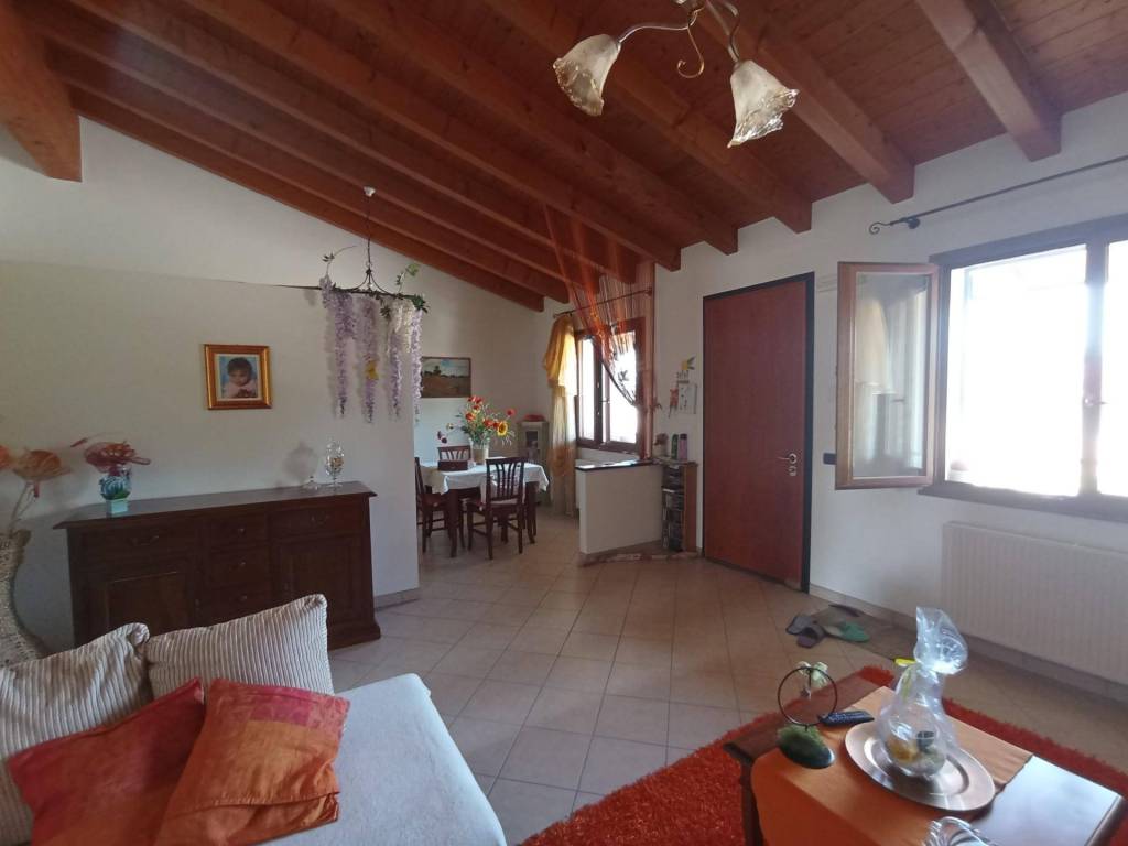 Appartamento a Talmassons - Foto 3