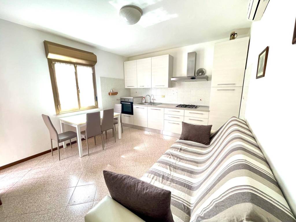 Appartamento a Lignano sabbiadoro in Via Gemona, 12 - Foto 3