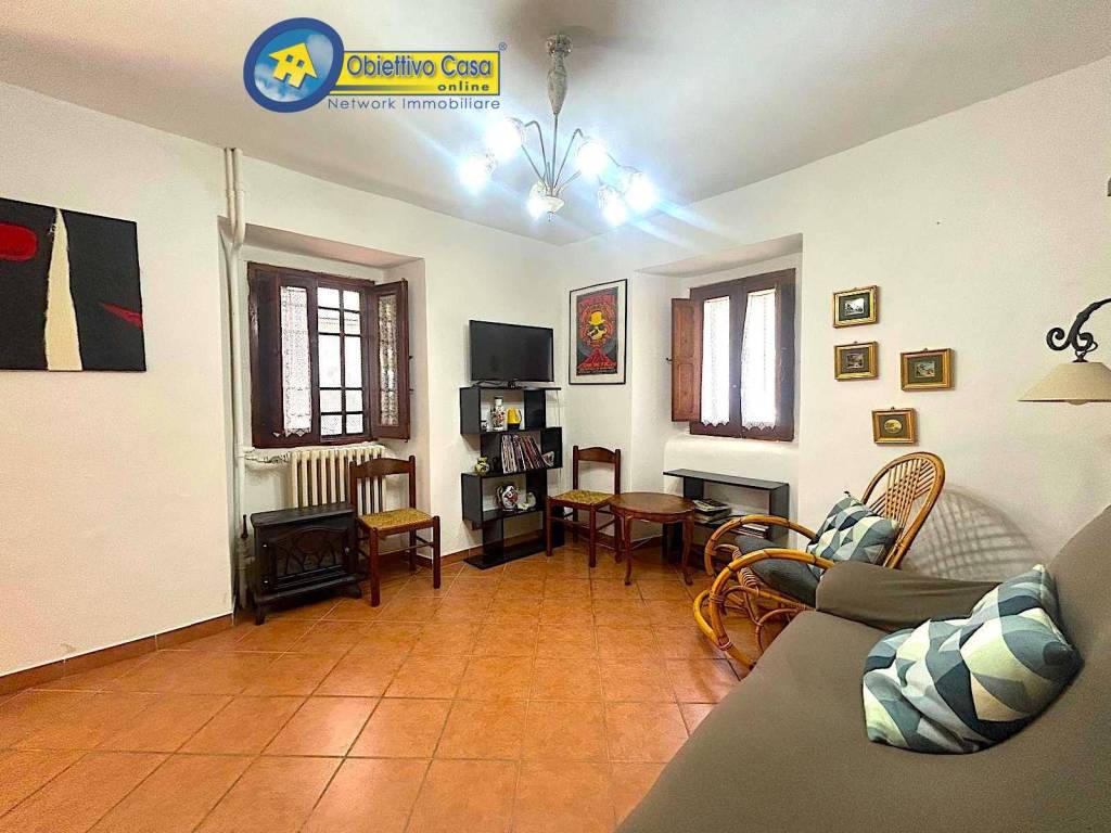 Casa indipendente a Pietracamela in piazza san rocco - Foto 4