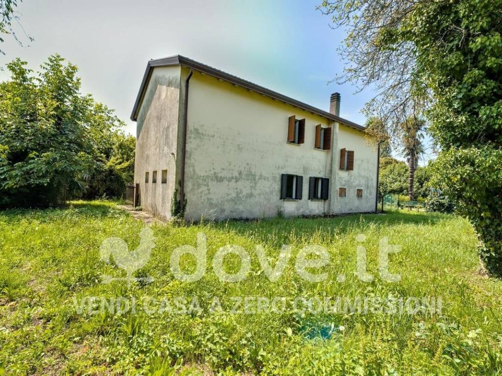 Villa a Maserada sul piave in Vicolo Venerio Monti, 48 - Foto 3