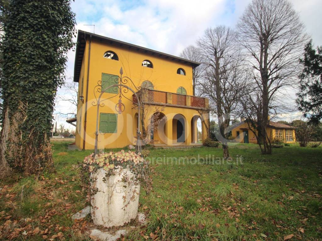 Villa a Castions di strada in Via Udine, 68 - Foto 3