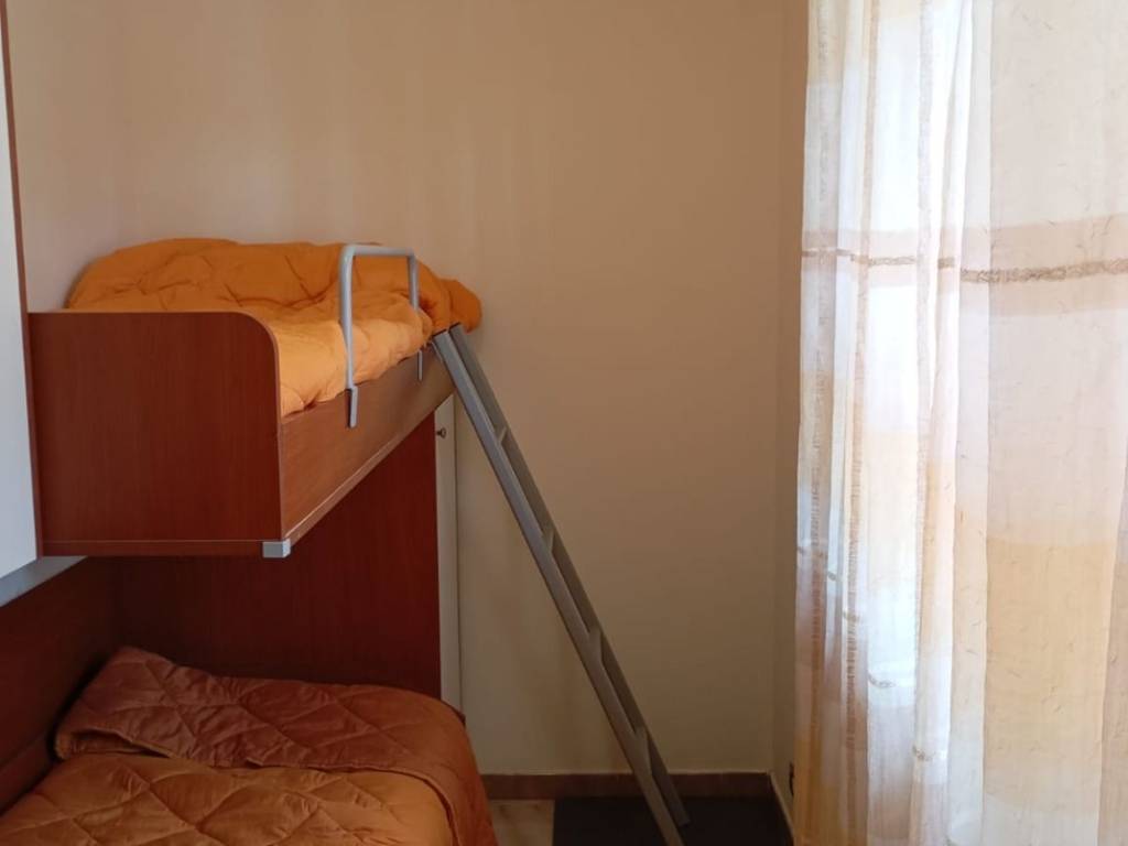 Palazzo / stabile a Nicolosi in Via Vincenzo Monti, 28 - Foto 4