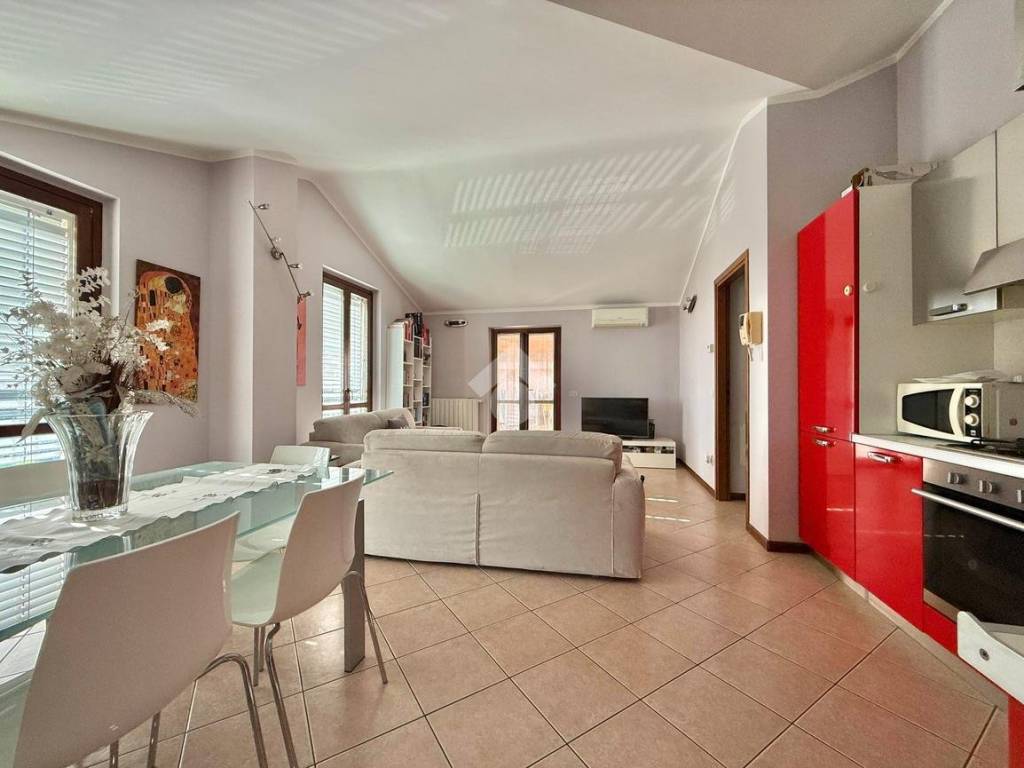 Appartamento a Calvenzano in Via Vesture - Foto 4