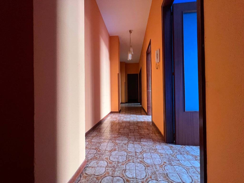 Appartamento a San giovanni la punta in Via della Regione - Foto 5