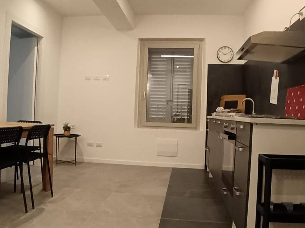 Appartamento a Parma in Strada Massimo d'Azeglio - Foto 3