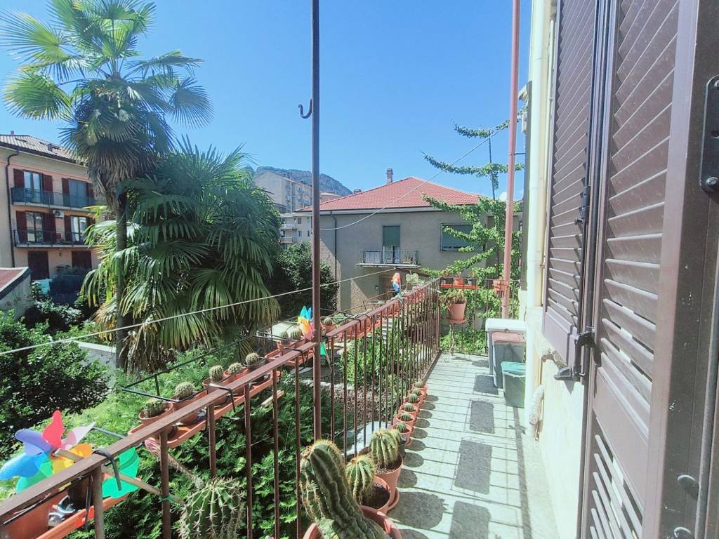 Villa a Verbania in Corso Benedetto Cairoli - Foto 3