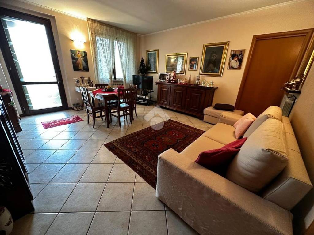 Appartamento a Calcinate in Via Coclino, 8 - Foto 2