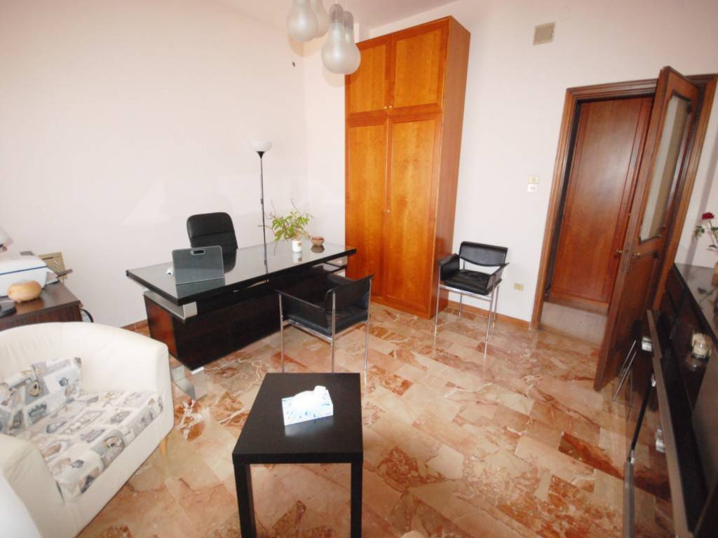 Appartamento a Foggia in Via Girolamo Calvanese, 45 - Foto 2