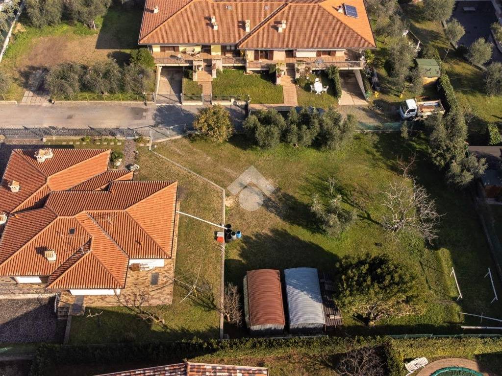 Villa a Puegnago sul garda in Via Benaco, 26 - Foto 3