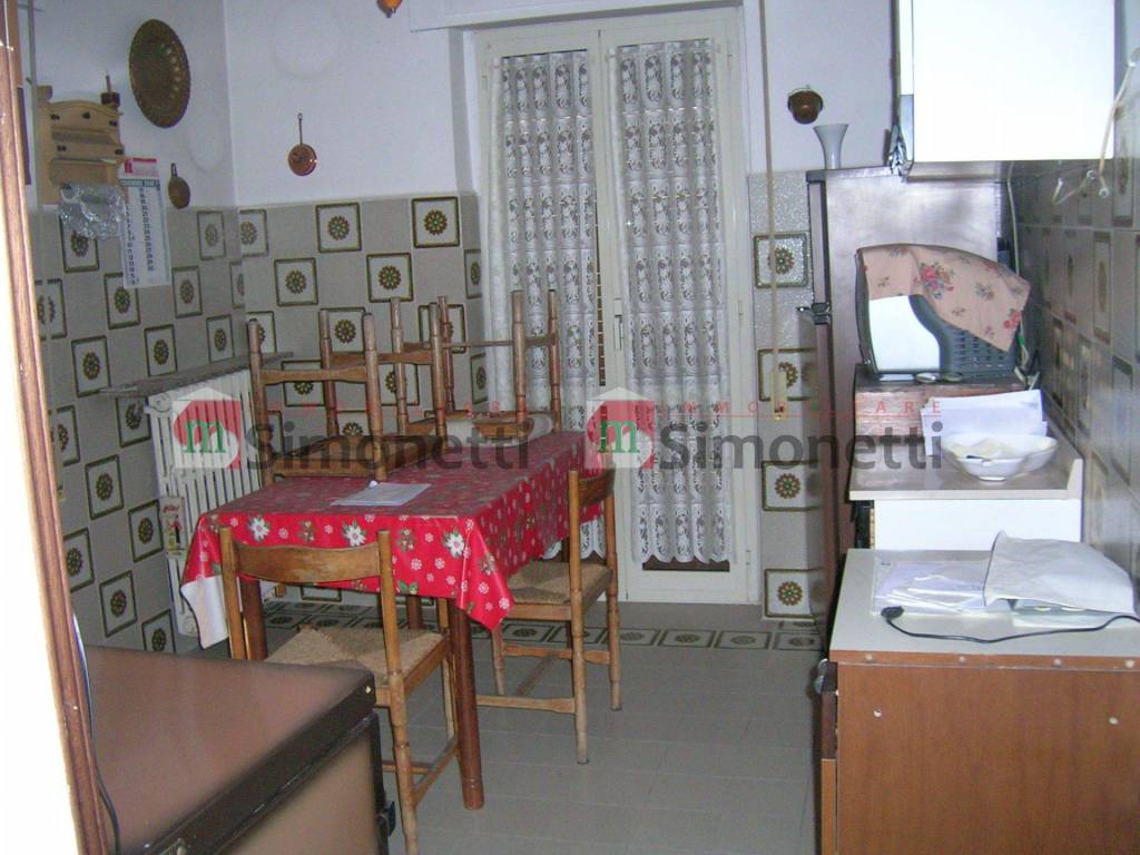 Appartamento a Carsoli in Via dei Marsi - Foto 4