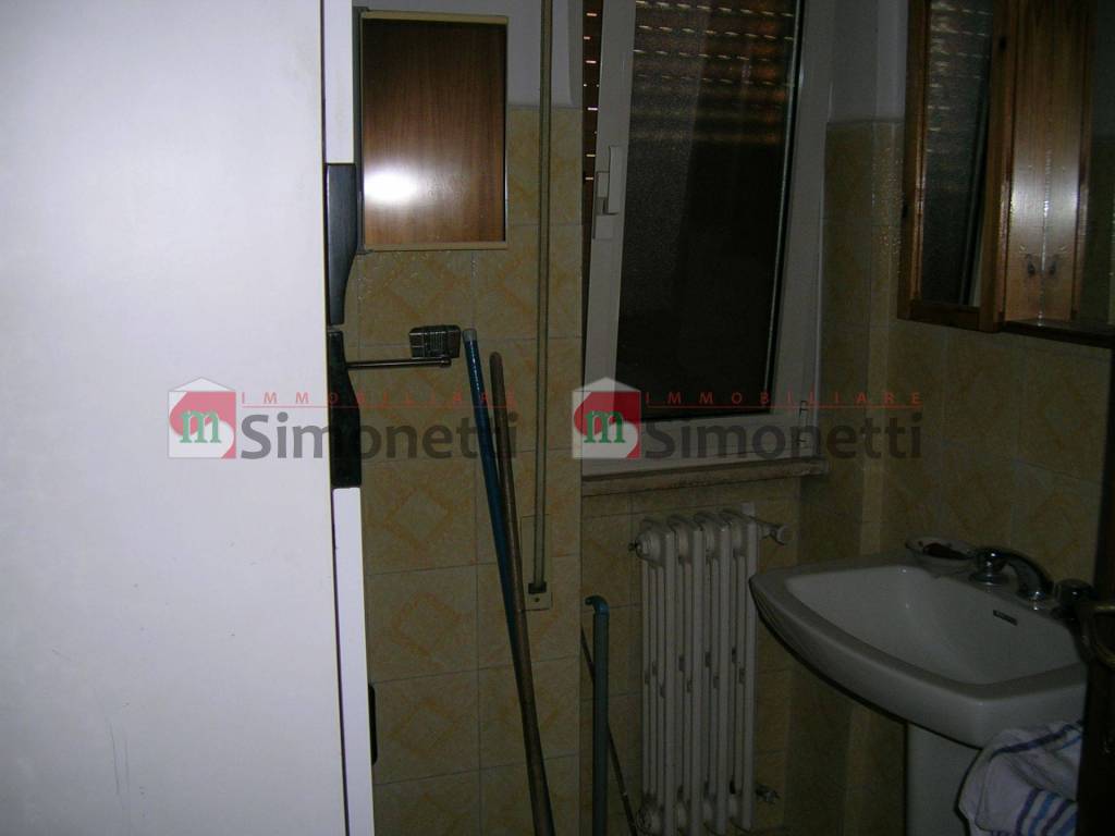 Appartamento a Carsoli in Via dei Marsi - Foto 5