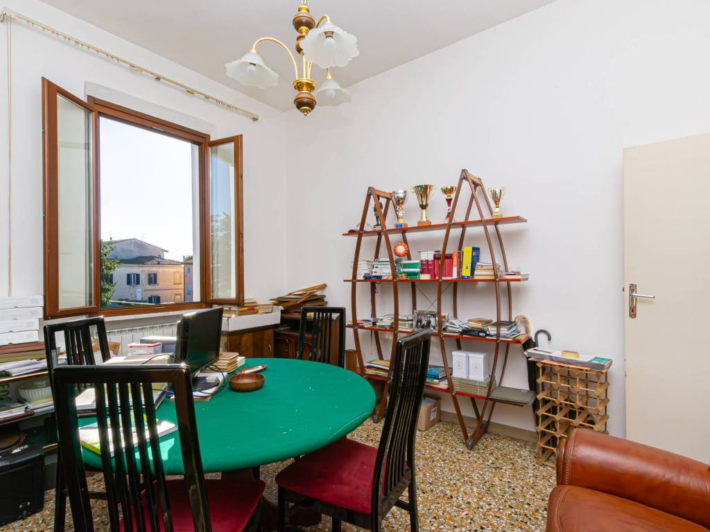 Appartamento a Pontedera in Via Roma - Foto 4