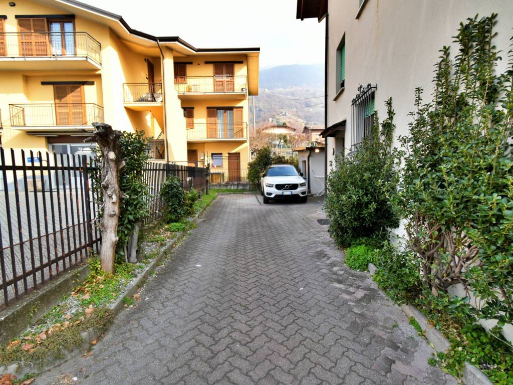 Appartamento a Traona in Via Valeriana - Foto 2
