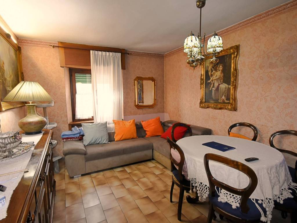 Appartamento a Traona in Via Valeriana - Foto 4