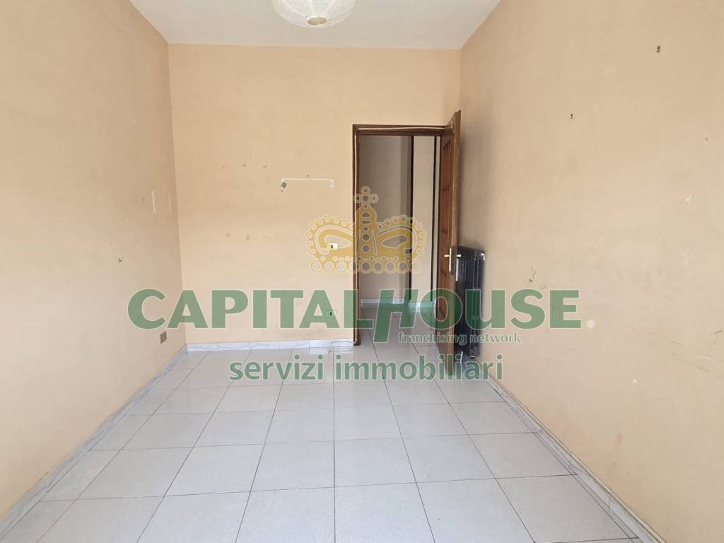 Appartamento a San nicola la strada in Vicolo Carlo Poerio - Foto 5