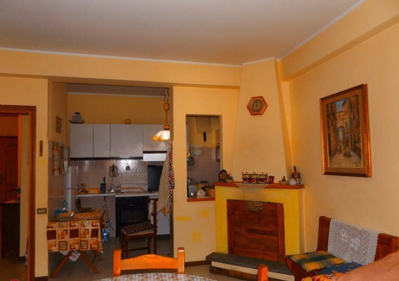 Appartamento a Carsoli in Piazza Aldo Moro 5 - Foto 4