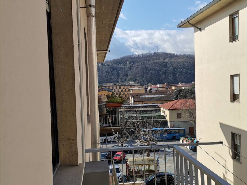 Appartamento a Pontassieve in Piazza della Stazione - Foto 4