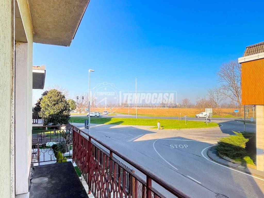 Appartamento a Zelo buon persico in Via I Maggio 15 - Foto 2