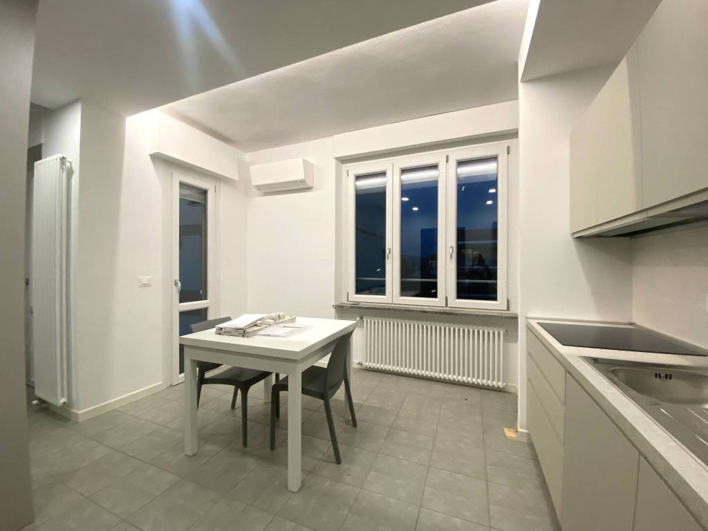 Appartamento a Alba in Via Massimo d'Azeglio, 20 - Foto 4