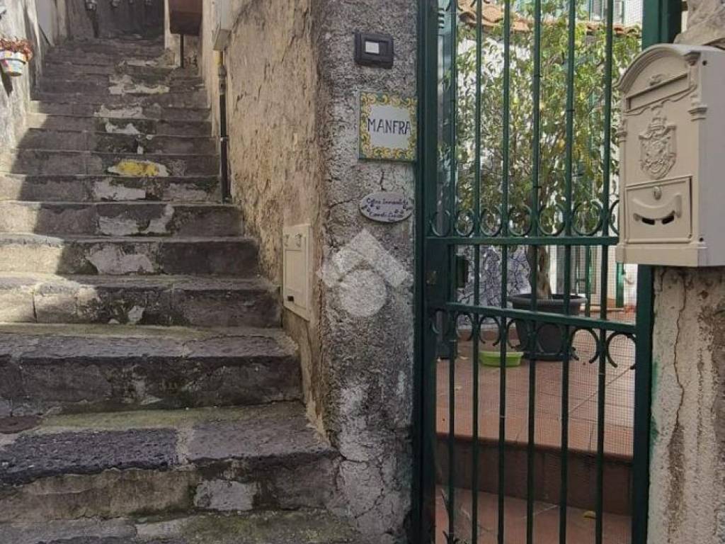 Appartamento a Vietri sul mare in Via scavata primo, 5 - Foto 4