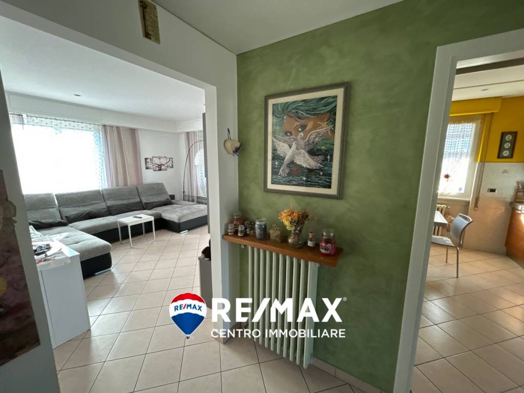 Villa a Arcisate in Via Gaetano Donizetti - Foto 4