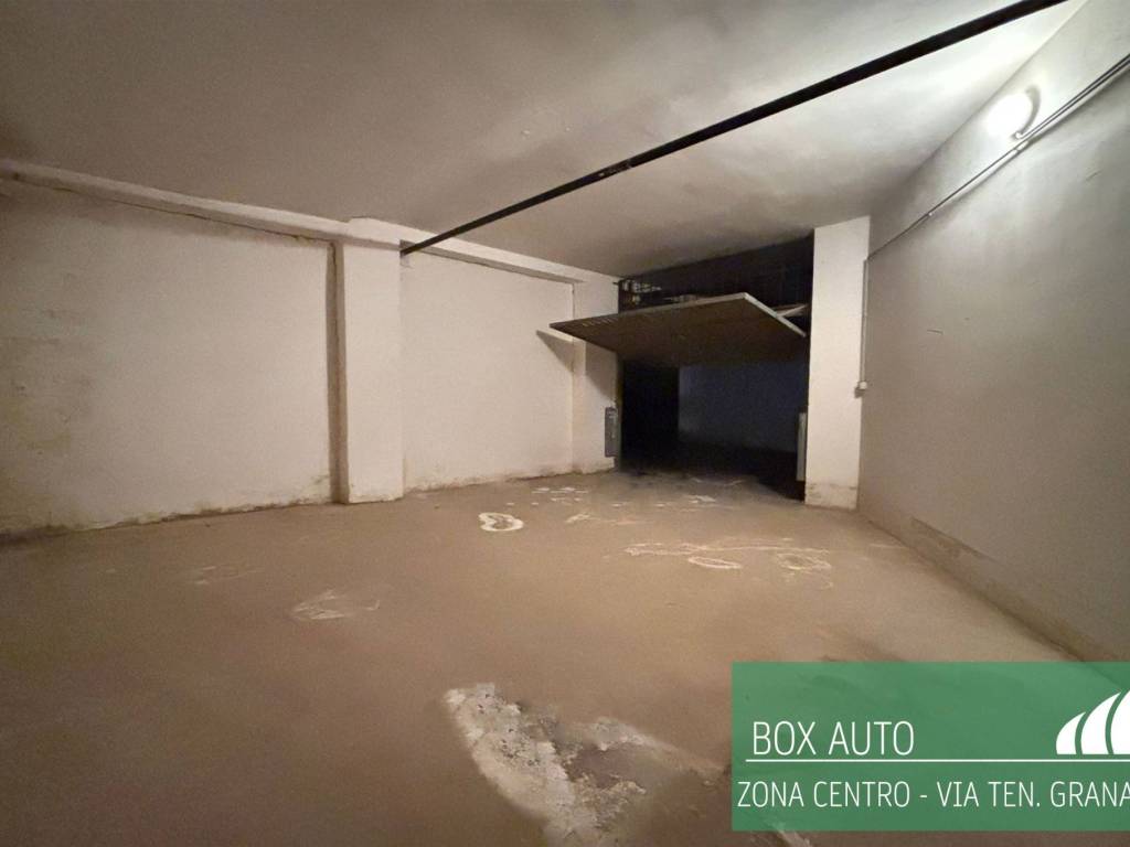 Box / garage a Mesagne in Via Tenente Ugo Granafei, 16 - Foto 3