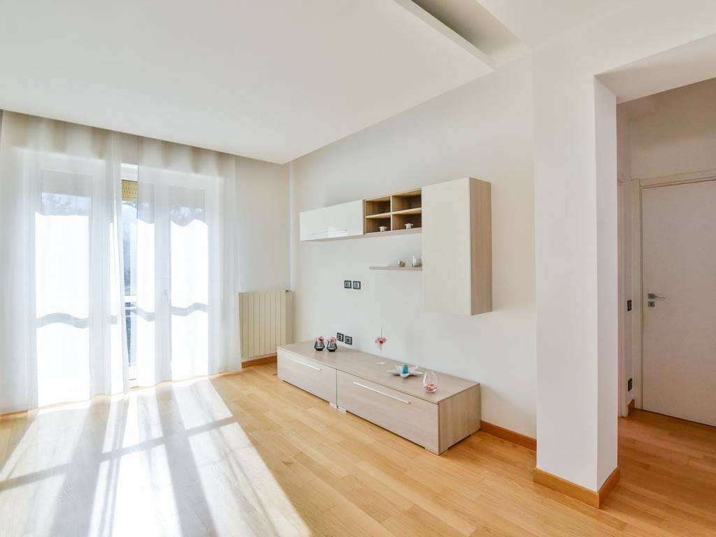 Appartamento a Como in Via Orazio - Foto 4
