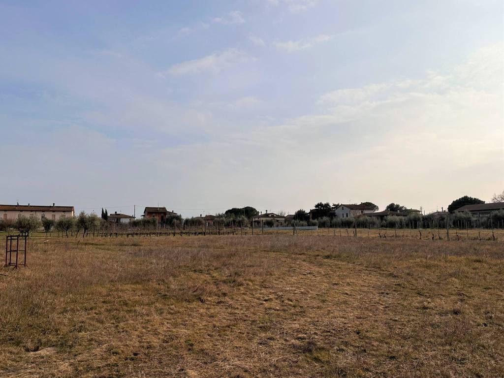 Terreno a Castiglione del lago in Via Vitellino - Foto 5