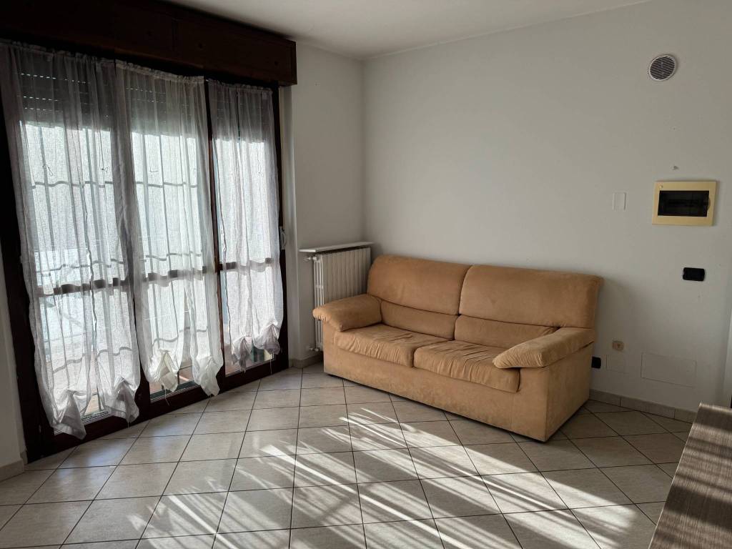 Appartamento a Carugate in Via Don G. Mariani, 8 - Foto 2