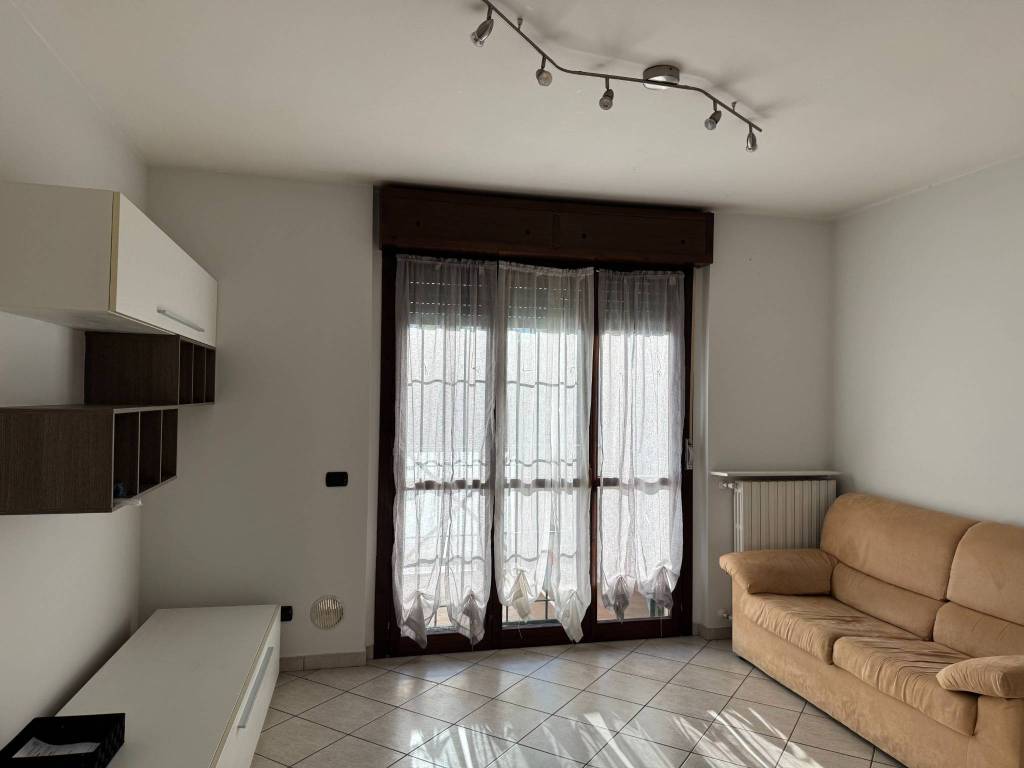 Appartamento a Carugate in Via Don G. Mariani, 8 - Foto 3