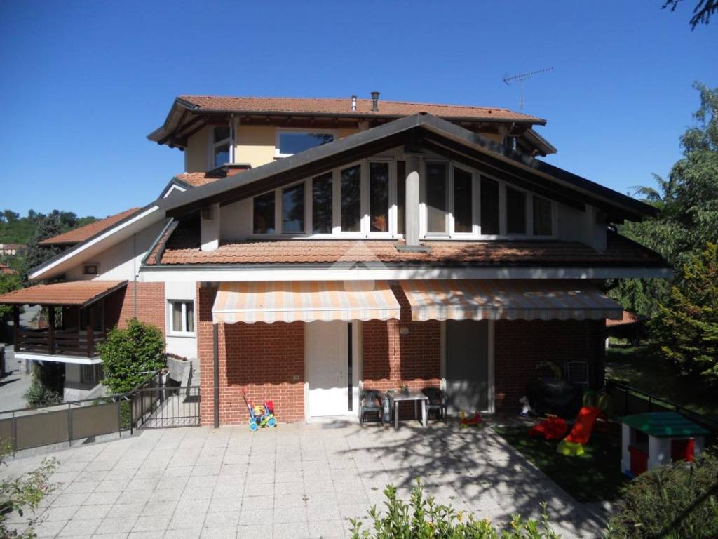 Appartamento a Dorzano in Via casa camargue, 20 - Foto 2