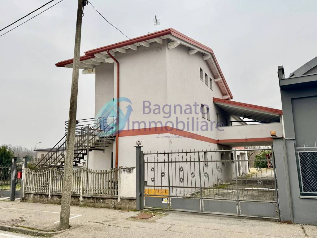 Villa a Gattinara in Corso Vercelli, 340 - Foto 3