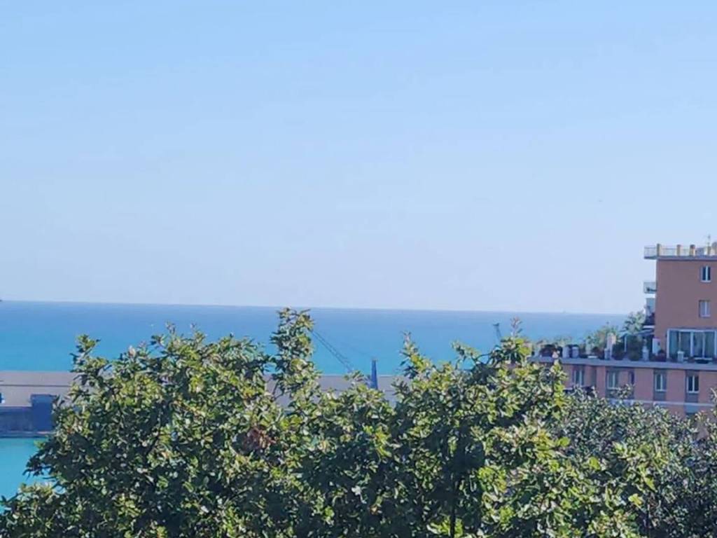 Appartamento a Albissola marina in Via Primo Maggio S.N.C. - Foto 4