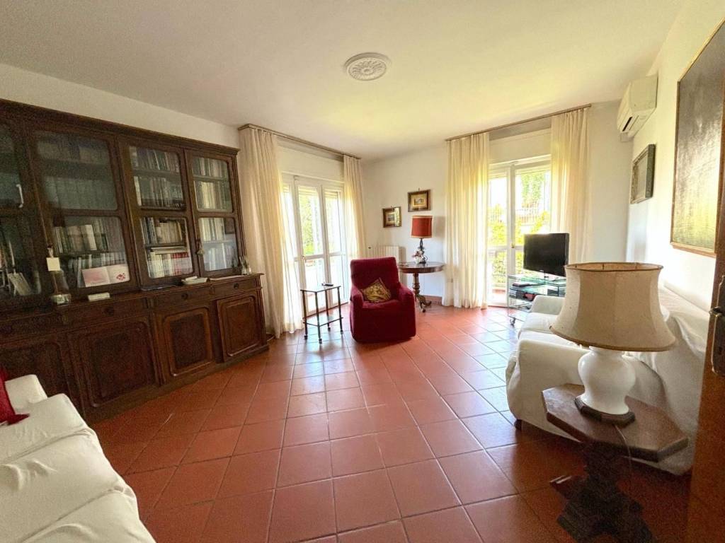 Appartamento a Pisa in Via Turino Vanni, 23 - Foto 2