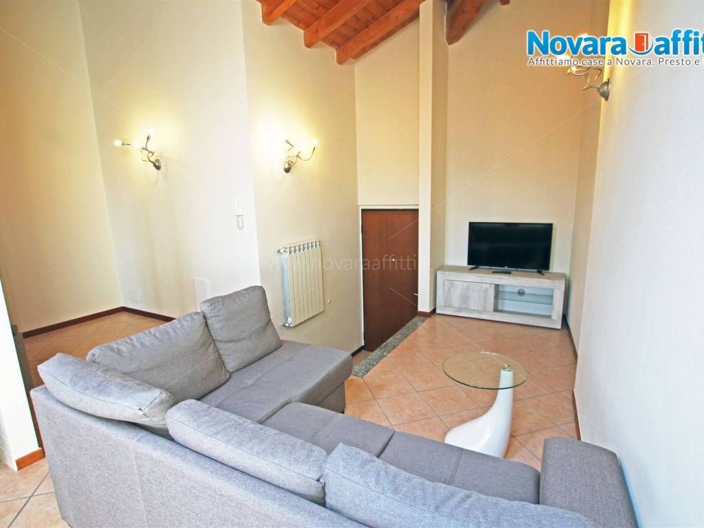 Appartamento a Bellinzago novarese in Via Antonio Gramsci - Foto 4