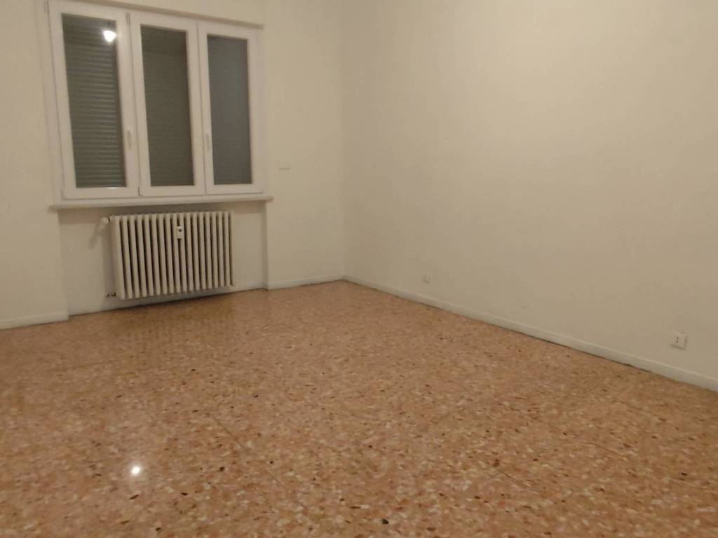 Appartamento a Asti in Piazza Leonardo da Vinci - Foto 3