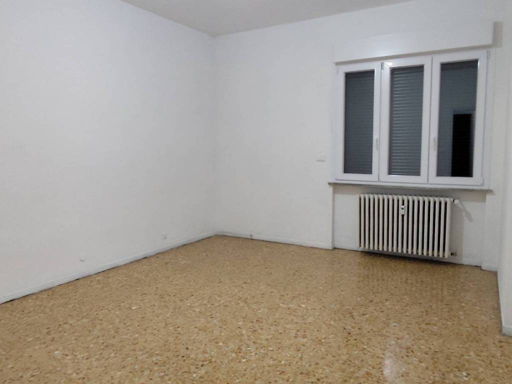 Appartamento a Asti in Piazza Leonardo da Vinci - Foto 4