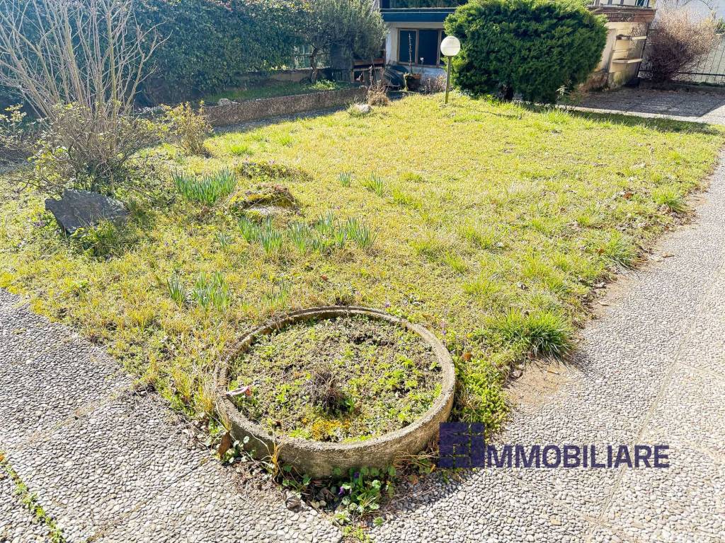 Villa a Angera in Via Arena - Foto 5