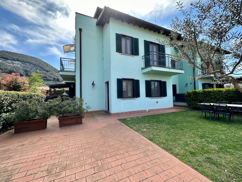 Villa a Massarosa in Via delle Redole, 173 - Foto 2