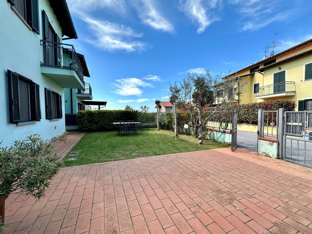 Villa a Massarosa in Via delle Redole, 173 - Foto 4