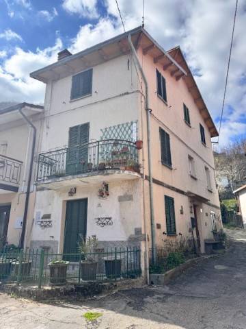 Casa indipendente a Lizzano in belvedere in Via Ca' di Giannone - Foto 2