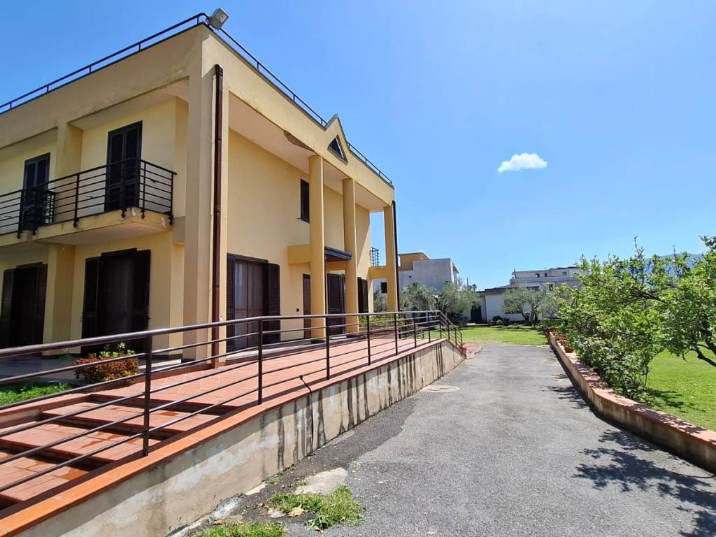 Villa a Sarno - Foto 3
