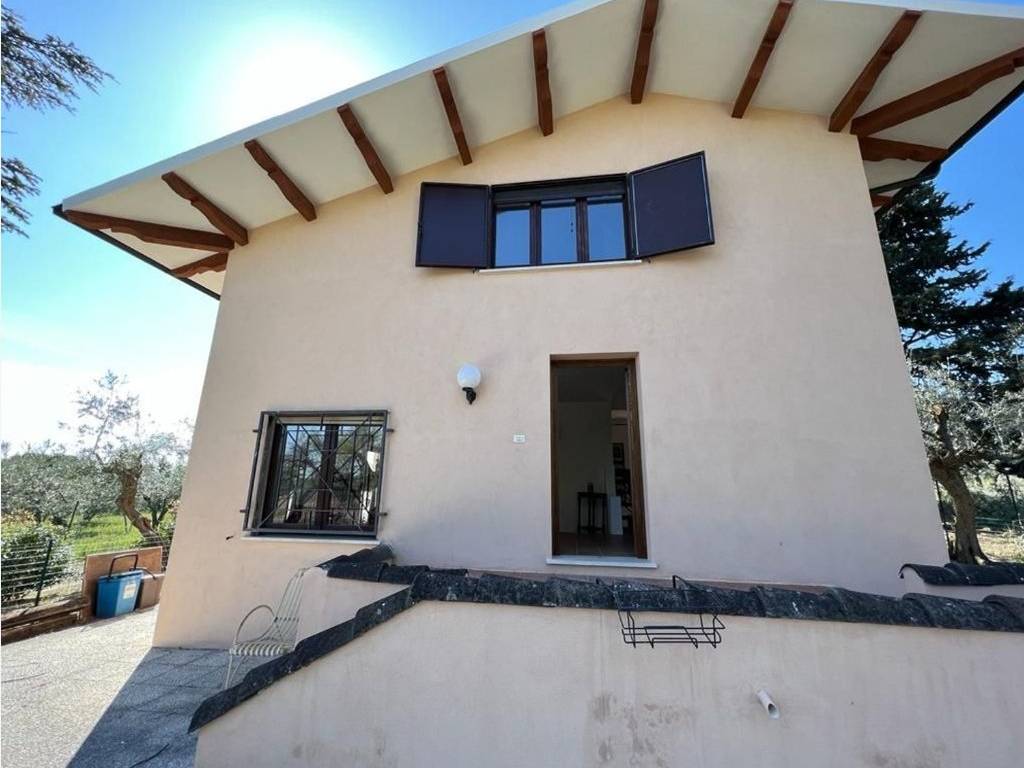 Villa a Rosciano in Contrada Tratturo - Foto 5